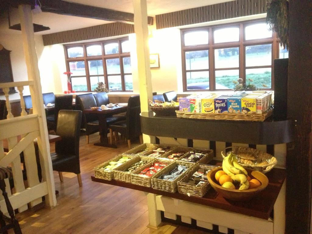 Tollgate Hotel & Leisure Stoke-on-Trent Εξωτερικό φωτογραφία