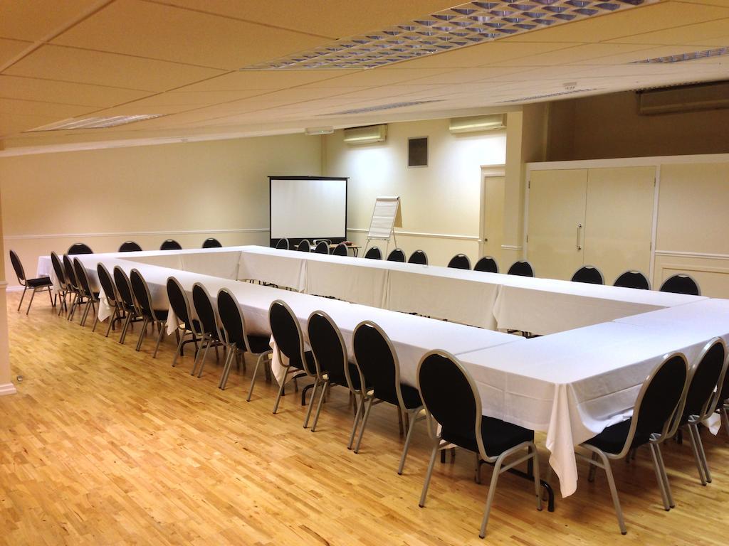Tollgate Hotel & Leisure Stoke-on-Trent Εξωτερικό φωτογραφία